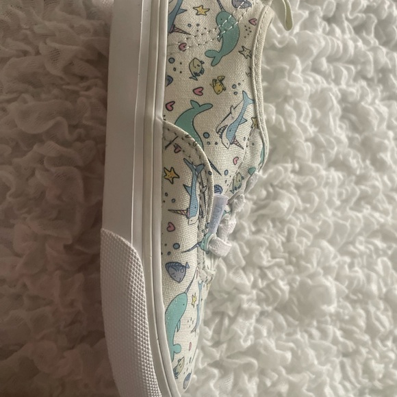 Brand new toddler 8.5 Vans! - Picture 5 of 6